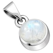 Rainbow Moonstone Round Silver Pendant, p116