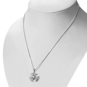 Celtic Silver Trinity Knot Pendant, set w Labradorite