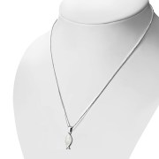 Mother of Pearl Silver Jesus Fish Pendant, p531