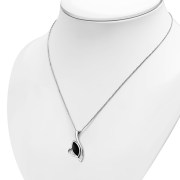 Black Onyx Oval Silver Pendant, p534