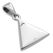 Mother of Pearl Triangle Silver Pendant, p548