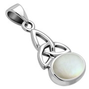 Mother of Pearl Celtic Trinity Silver Pendant, p594