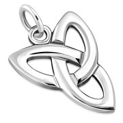 Small Trinity Knot Silver Pendant, pn592