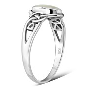 Celtic Stone Ring w Mother of Pearl, r464
