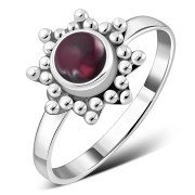 Ethnic Style Garnet Silver Ring, r504