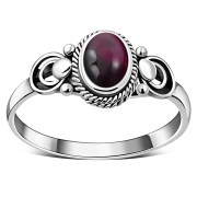 Ethnic Sterling Silver Garnet Ring, r505