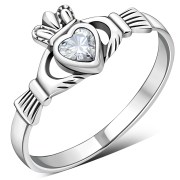 Clear CZ Irish Claddagh Silver Ring. r546