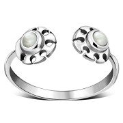 Open Silver Ring w Mother of Pearl, r576