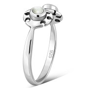 Open Silver Ring w Mother of Pearl, r576