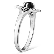 Delicate Black Onyx Celtic Knot Silver Ring, r582