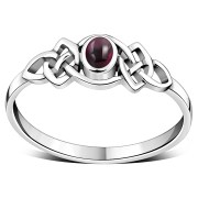 Garnet Cab Celtic Knot Silver Ring, r587