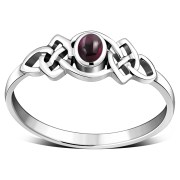 Garnet Cab Celtic Knot Silver Ring, r587