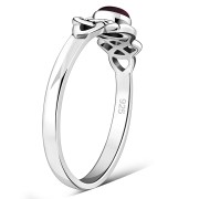 Garnet Cab Celtic Knot Silver Ring, r587