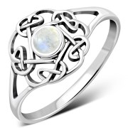 Opal Round Celtic Knot Silver Ring - r596