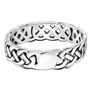 All round Celtic Knot Sterling Silver Plain Ring, rp125