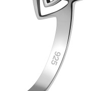 Light Celtic Trinity Knot Sterling Silver Plain Ring, rp572