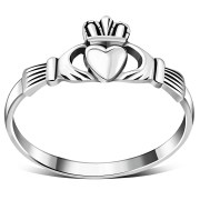 Celtic Claddagh Sterling Silver Ring, rp669