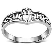 Plain Celtic Knot Silver Claddagh Ring, rp825