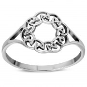 Round Celtic Knot Plain Silver Ring, rp859