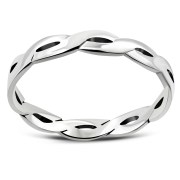 Simple Light Celtic Knot Silver Ring, rp868