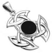 Black Onyx Celtic Knot Silver Pendant, p633