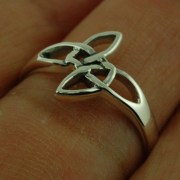 Celtic Knot Plain Solid Silver Ring, rp246