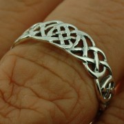 Celtic Knot Plain Sterling Silver Ring, rp665