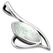 Mother of Pearl Oval Silver Pendant, p534
