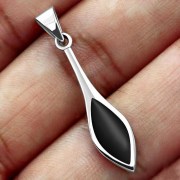 Black Onyx Oval Silver Pendant, p510