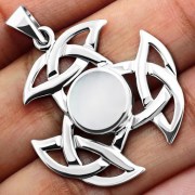 Mother of Pearl Celtic Knot Silver Pendant, p633