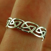 Plain Celtic Knot Ring Sterling Silver, rp258