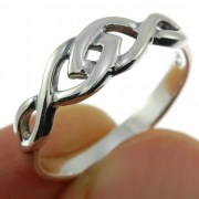 Plain Celtic Knot Ring Sterling Silver, rp621