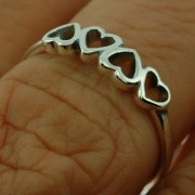 Plain Simple Silver Hearts Ring, rp628