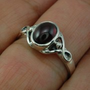Garnet Stone Celtic Knot Silver Ring, r5