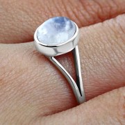 Rainbow Moonstone Silver Ring, r014