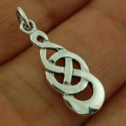 Small Celtic Knot Silver Pendant, pn445