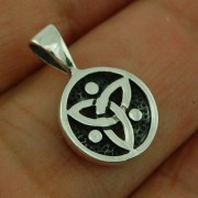 Tiny Celtic Round Trinity Knot Pendant, pn286